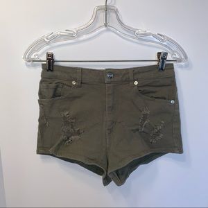 H&M DIVIDED High Rise distressed Jean Shorts women’s size 6